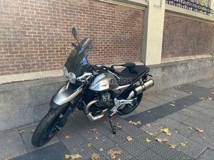 MOTO GUZZI - V 85 STRADA