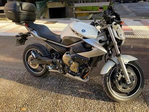 YAMAHA - XJ600