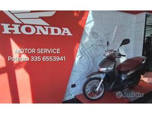 PEUGEOT TWEET 50 2TEMPI - KM 3449 - ANNO 2017 - PE