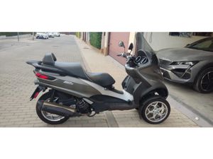 PIAGGIO MP3 500