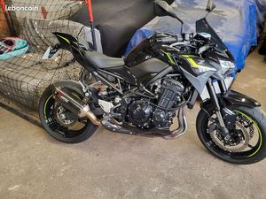 KAWASAKI Z900