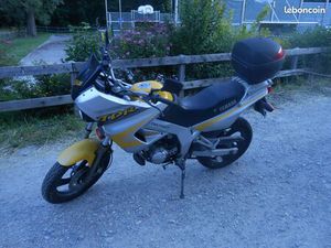 MOTO 125 DTR