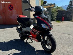 APRILIA SR 50 2014 10000 KMS