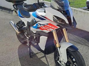 BMW S1000XR