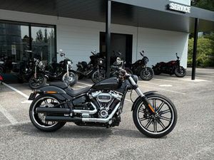 HARLEY-DAVIDSON SOFTAIL BREAKOUT 114