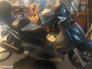 SCOOTER PIAGGIO BEVERLY 500