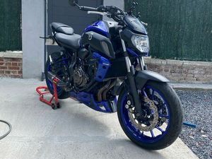 YAMAHA MT07