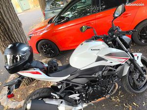 KAWASAKI Z400 4200KM (12/2024)