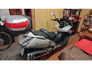 HONDA SILVER WING 600