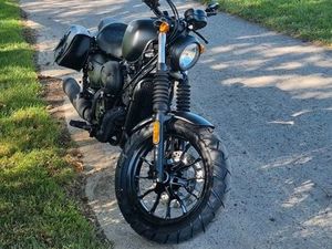 HYOSUNG GV 125 S AQUILA