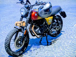 BRIXTON CROMWELL 250 - ANNO 2020