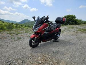 HONDA FORZA 350, 2022 GOD.