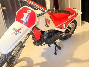 ÉCHANGE PIWI 80 DE 1986 COLLECTOR