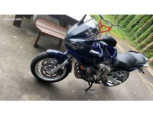 YAMAHA 600FAZER S ANNÉE 2004. 22600KM