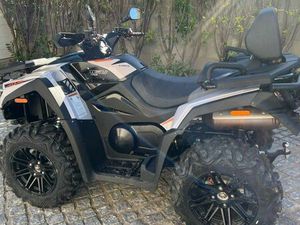QUAD KYMCO 700 MXU