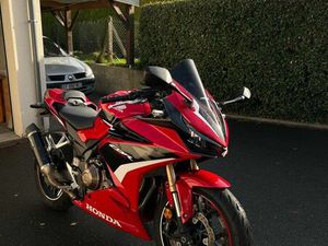 HONDA CBR500R