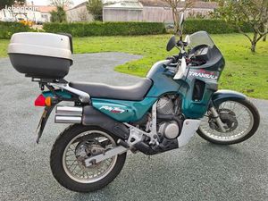 HONDA TRANSALP XL600V