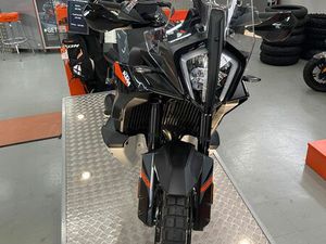 KTM 890 ADVENTURE TECH-PACK OFFERT