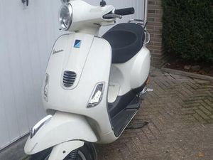 ② VESPA LX 50 CC CLASSE B 4T TRES BONNE ETAT.