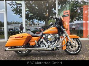 HARLEY-DAVIDSON FLHX STREET GLIDE 2016 TC103
