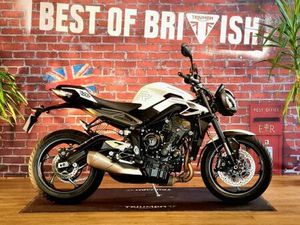 TRIUMPH STREET TRIPLE 765 R 2023 765 CM3 | MOTO ROADSTER | 13 251 KM | 71100 SEVREY