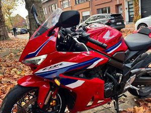 ② EMBRAYAGE HONDA CBR 650R