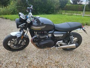 TRIUMPH SPEED TWIN 1200