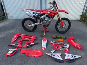 CRF 250 2023 « BEAUCOUP DE PIÈCES NEUVE »