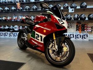DUCATI PANIGALE V2 TROY BAYLISS LIMITED EDITION