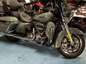 HARLEY-DAVIDSON ELECTRA GLIDE ULTRA LIMITED GUNSHIP GREY