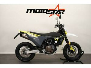 HUSQVARNA 701 SUPERMOTO KAMPANJ 36 MÅN RÄNTEFRITT