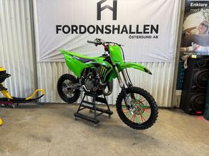 KAWASAKI KX85 KITTAD/ 9 TIM/MOMS/LÅGHJUL 550:-/MÅN FRAKT-23