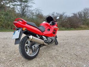 SUZUKI GSX-F 600 AUS ERSTER HAND