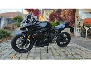 VENDO SUZUKI GSX R 250 (2017 - 20) USATA A NEMBRO (CODICE 9881401) - MOTO.IT