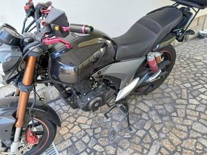 KEEWAY 125 CC NEW TIRES AND BATTERY, GOOD AND WITH HELMET ,850 MATOSINHOS E LEÇA DA PALMEIRA