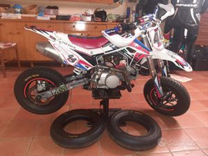 PIT BIKE