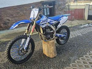 YZ250F