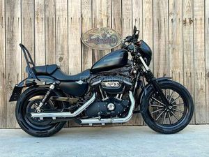 HARLEY DAVIDSON - SPORTSTER 883