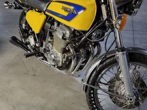MOTORCYCLE HONDA SUPER SPORT 750 CC