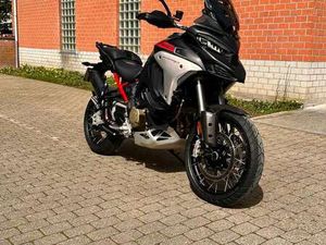 MULTISTRADA V4 RALLY