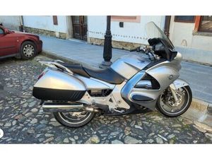 MOTOCYKL HONDA ST1300