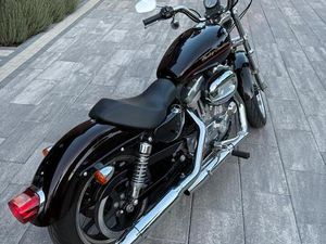 HARLEY DAVIDSON SPORTSTER 883