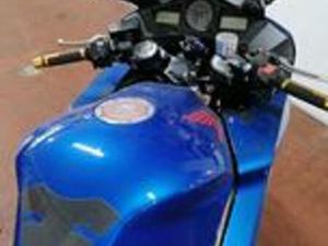 SPLENDIDA HONDA 800 VFR VTEC DEL 2002