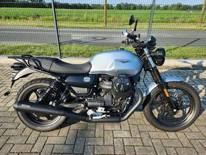 MOTO GUZZI STONE V7 IV STONE E5 ABS 850 EXTRAS + HELM...