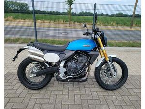 FANTIC CABALLERO 700 SCRAMBLER VERSAND MGL + HELM...