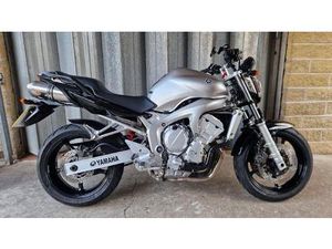 YAMAHA FZ6 FAZER 600 600 CC