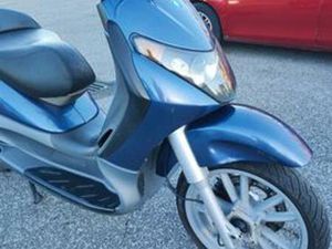 PIAGGIO BEVERLY 200 - 2002