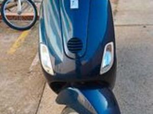 PIAGGIO VESPA 50 LX