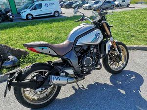 CFMOTO 700 CL-X ADVANCED TEL: 0676-6405191 GRAU