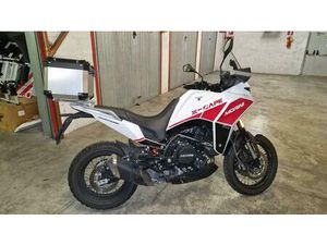 VENDO MOTO MORINI X-CAPE 650 (2021 - 25) USATA A ROMA (CODICE 9880996) - MOTO.IT
